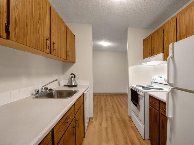Gateway Gardens Dyna Apartment for Rent