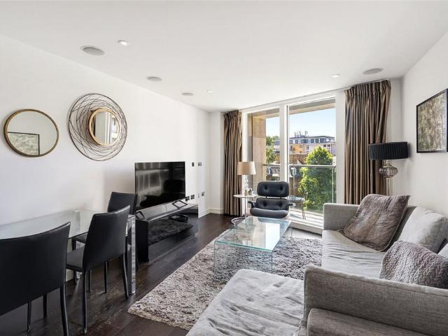 Gatliff Road, London, SW1W 2 bed flat to rent £4,250 pcm £981 pw