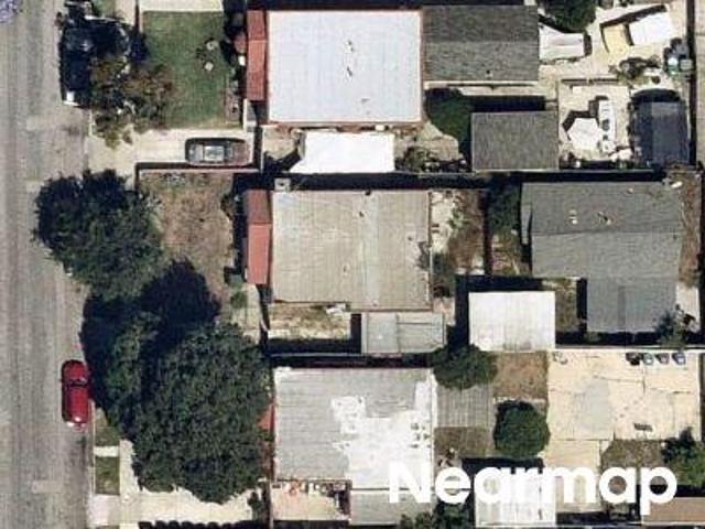 Gaviota Ave