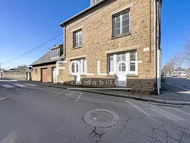 Gavray sur Sienne 50450 Achat / Vente maison 8 pièces t8 au dernier étage cave