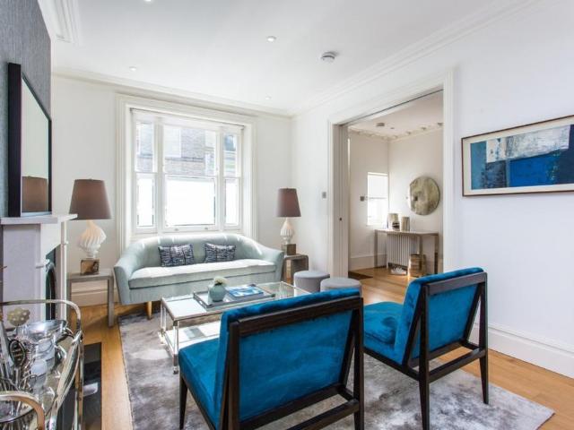 Gayton Road, Hampstead, NW3 4 bed terraced house to rent £7,150 pcm £1,650 pw