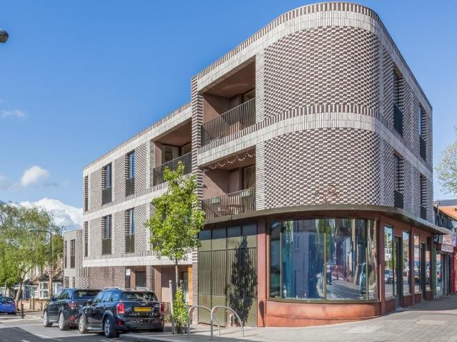 Pattern Works, 2 Gaywood Road, E17 2 bed flat to rent £2,400 pcm £554 pw