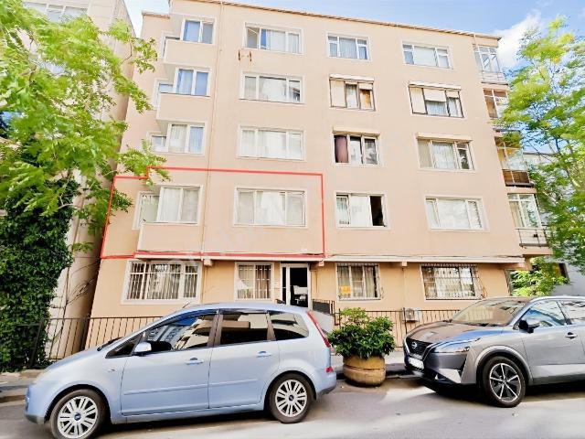 Gayrettepe Baü. Arkası N.alburuz Sokakta 2+1 Eşyalı Daire