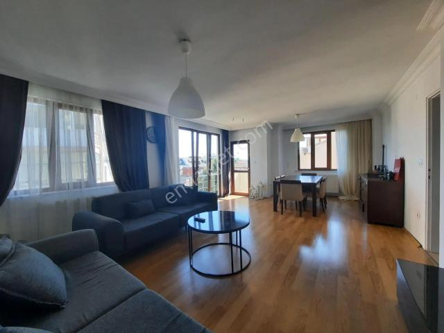 Gayrettepe' De Merkeze Çok Yakın Genç Bina 2+1 90 M2 2.kat Kombili Asansörlü Ferah Daire