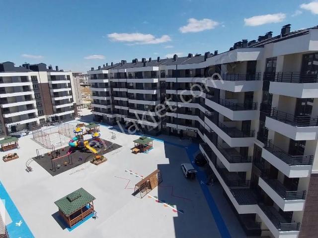 Gazze Caddesinde Satılık Son Kat Daire Oturuma Hazır