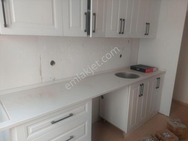 Gazi Mah.de 2+1 90 M2 Belediyenin Yakın Kiralık Daire