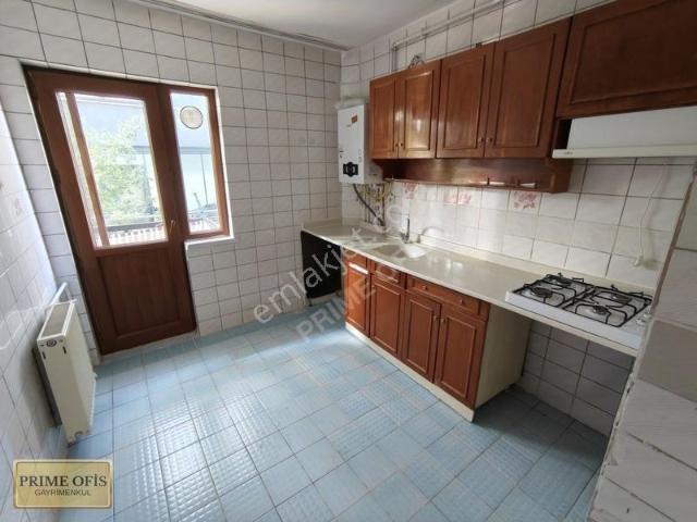 Gazi Mah.de Merkezi Konumda 1. Katta Kiralık 3+1 Daire