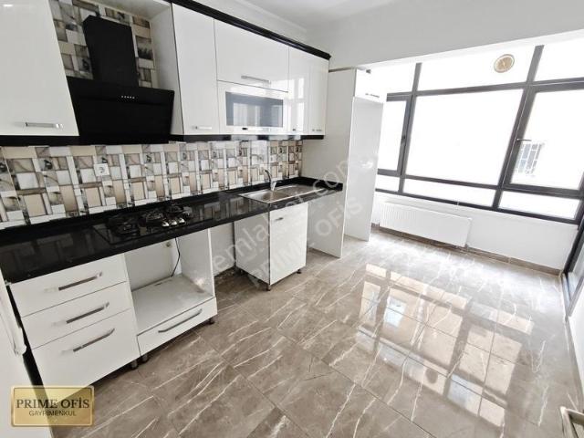 Gazi Mah.de Merkezi Konumda İçi Yapılı Kiralık Lüks 3+1 Daire