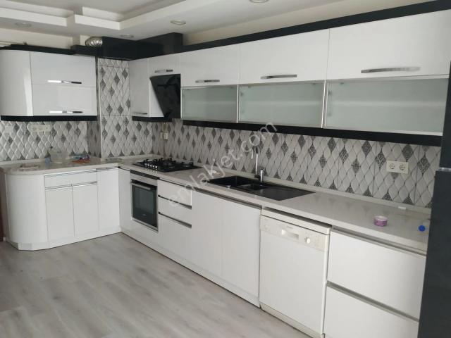 Gazi Mah Her Katta Tek Daire 210 M2 Kiralık Geniş 4+1 Daire