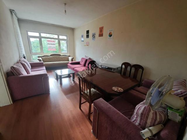 Gazi Mahallesi Kiralık Üni. Yakını, Katta, Eşyalı 2+1 Daire