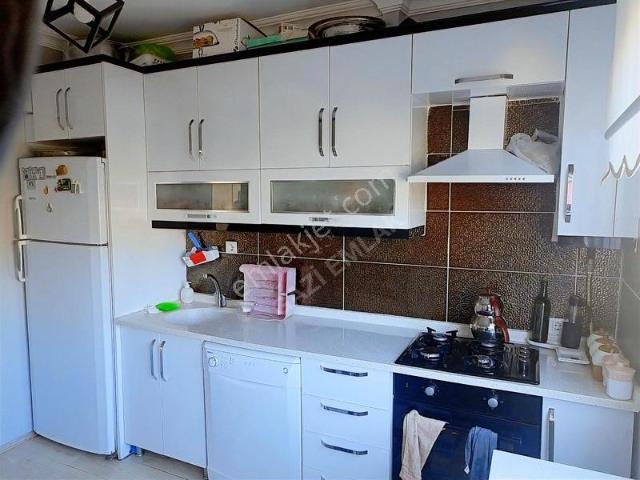 gazi Emlakçköy Köfteci Yusuf Arkası 3+1 Deniz Manz Arakat