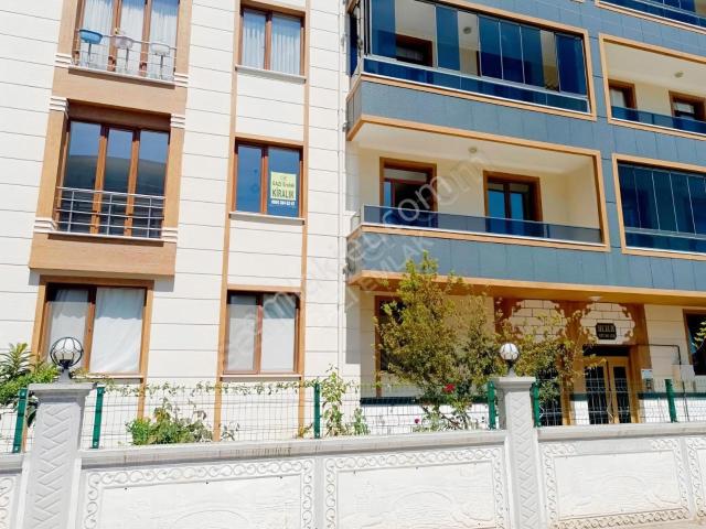 gazi Emlakkaymakamlık Arkası 3+1 Arakat 5yıllık 2 Wc 2balkon