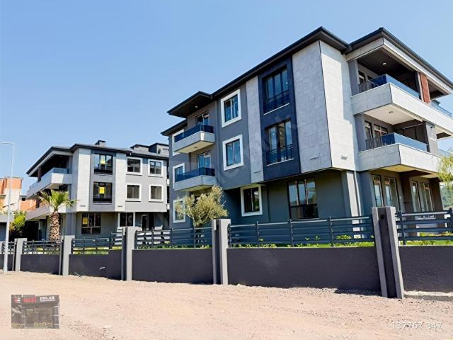 GAZİ EMLAKKadıköy Kültür Evi Sokağı Site içi 1+1 Giriş Sıfır
