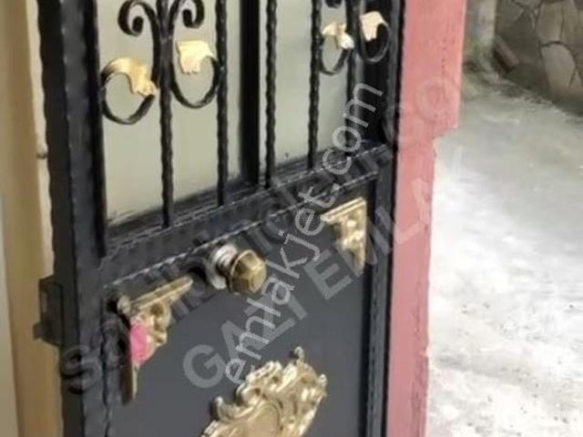 gazi Emlaktedaş Arkası 3+1 Giriş 150 M Doğalgazlı 20 Yıl