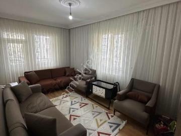 Gazi Lisesi Arkasında Satılık 3+1 Güney Cephe Ara Kat Daire