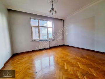 Gaziantep Fevzi Çakmak Bulvarı Ara Kat 4+1 Kiralık Daire.