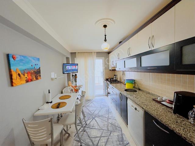 Gaziemir Yeşil Mahalle Satılık 3+1 Daire