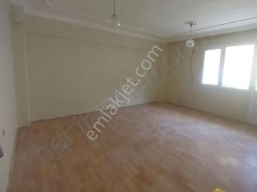 Gaziemir Aktepe Mah Kiralık 2+1 Daire