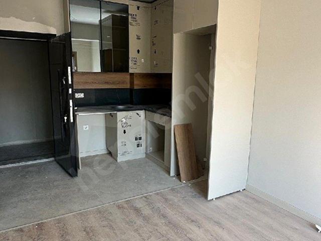 Gaziemir Aktepe Mahallesi Site içerisinde Sıfır Satılık 1+1 Daire