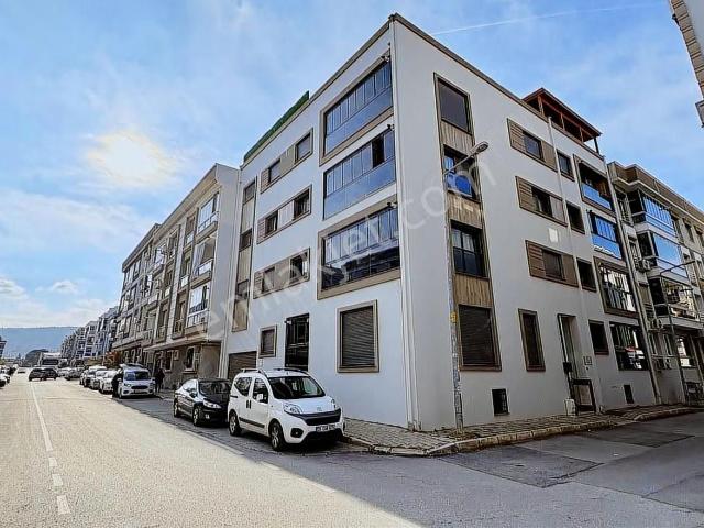 Gaziemir Irmak 2+1 Ebeveyn Yerden Isıtma K Garaj