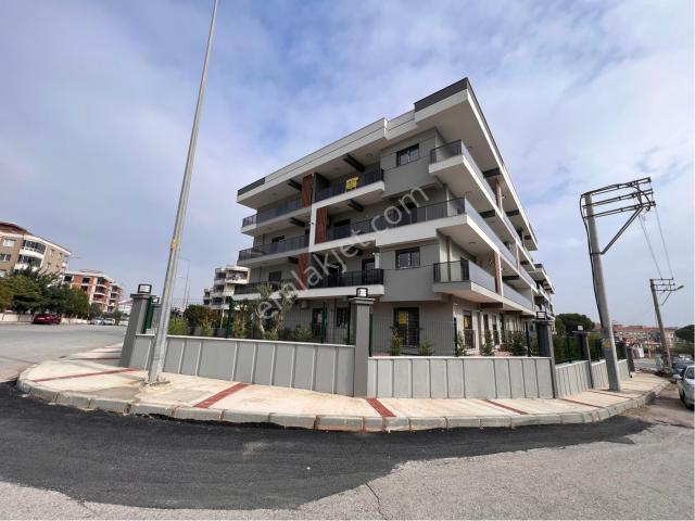 Gaziemir Irmak Mah 3+1 115m2 Satılık Sıfır Lüks Daire