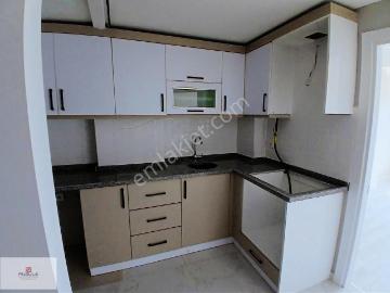 Gaziosman Paşa Mahallesinde Geniş Arakat 2+1 Satılık Daire