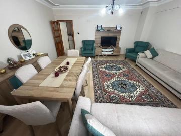 Gaziosmanpaşa Merkezinde 2 Adet Ara Kat 2+1 Daire
