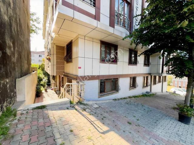 Gaziosmanpaşa Bağlarbaşında Kiralık 2+1 Yüksek Giriş Daire
