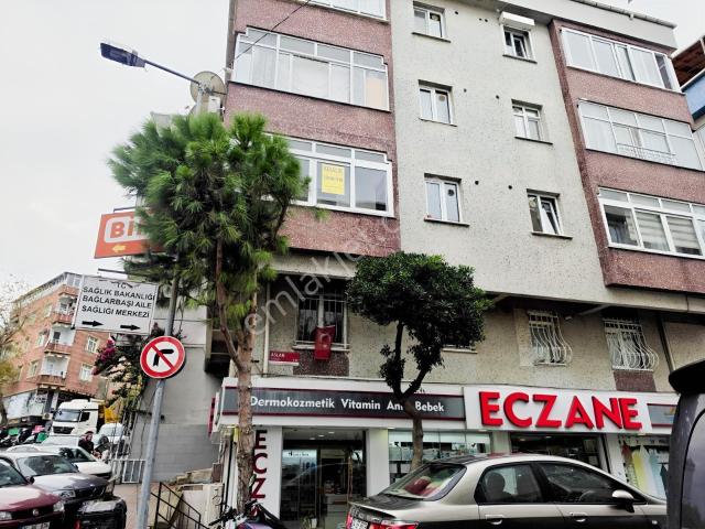 Gaziosmanpaşa Bağlarbaşında Kiralık 2+1 85 M2 Daire