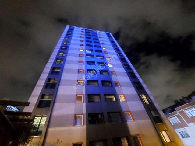 Gaziosmanpaşa Küçükköy Beşyol De Panorama 5.kat Satilik Sitesinde 2+1 130 M2