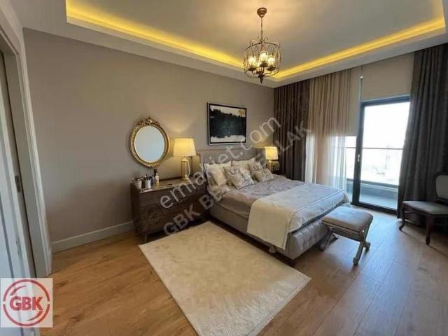 Gaziosmanpaşa Kuvars Kule 4+1 250m2 Vadi Cephe Satılık Daire