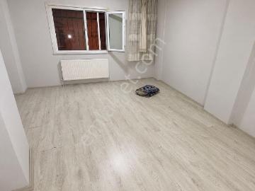 Gaziosmanpaşa Yeni Mahallede Kiralık 2+1 Daire