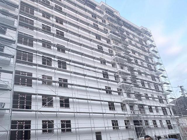 Gaziosmanpaşa'da Site İçinde Otoparklı, Asansörlü, Balkonlu 2+1