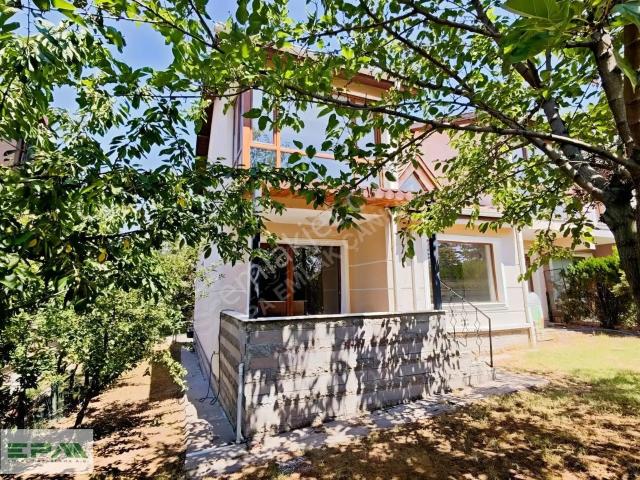 Gazililer Sitesi'nde Satılık Büyük Potansiyelli Villa