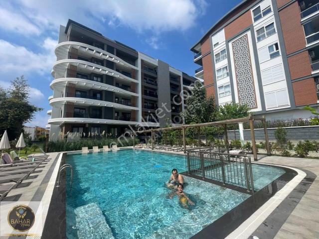Gazipaşa Denize 500 Metre Luks Site İci Yatırımlık Firsat Daire