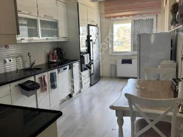 Gazipaşa İstiklal Mahallesinde Satılık 3+1 Ayrı Mutfak Daire