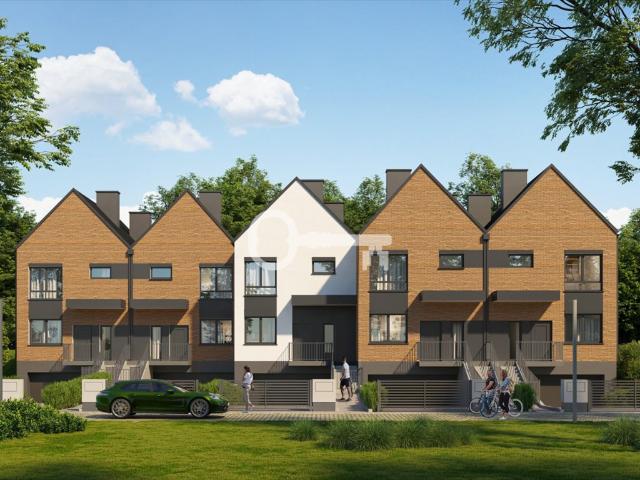 Polecam nowoczesny segment 195 m² z garażem na 3 auta i dużym ogrodem