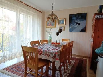 Przestronny dom 397 m2 w Osowej z potencjałem inwestycyjnym
