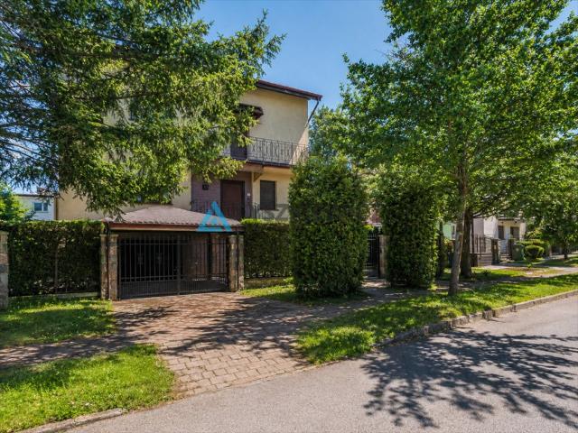 Gdynia, Chwarzno, Amona, 315 m2