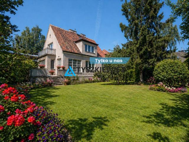 Gdynia, Wzgórze Św. Maksymiliana, Fryderyka Chopina, 107 m2