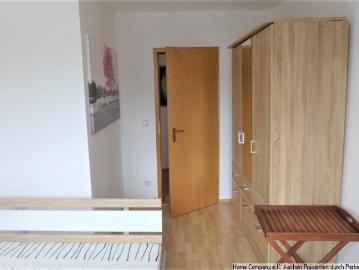 Gemütlich möblierte 3 Zimmerwohnung mit Balkon und Stellplatz