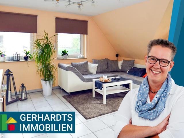 Gemütlich unterm Dach: Wohnung mit eigenem Eingang und Carport in Brüggen Bracht zu mieten!