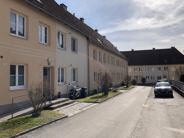 GEMÜTLICH UND PREISWERT 2 ZIMMER ERDGESCHOSSWOHNUNG IN HASLACH