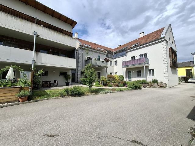 Gemütliche Maisonettewohnung mit zwei Balkonen in Zeillern