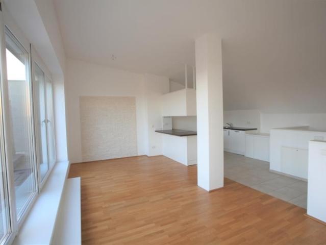 Gemütliche Mietwohnung mit Dachterrasse & Balkon Top 04
