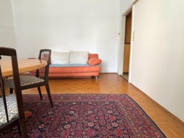 Gemütliche möbelierte 2 Zi Wohnung mit Balkon, Parkplatz & Grünblick in 8045!