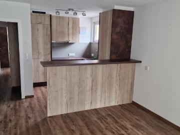Gemütliche, möblierte 2 Zimmer Wohnung im Stadtzentrum zu vermieten