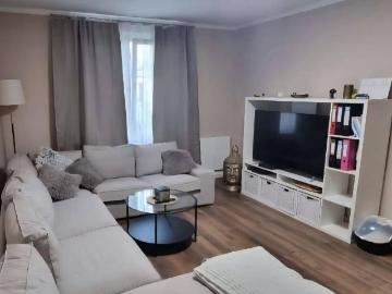 Gemütliche, moderne Wohnung in Baden!