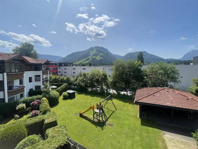 Gemütliche Obergeschosswohnung in schöner Lage 06418