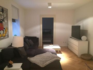 Leopold-Gratz-Platz - Keller, Balkon